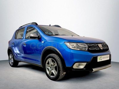 Usado Dacia Sandero Comfort 90 CV (66 kW) 2019 Azul Berlina