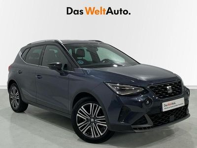Usado Seat Arona FR 115 CV (84 kW) 2024 Gris SUV