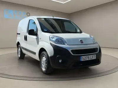 Usado Fiat Fiorino 69 CV (50 kW) 2020 Blanco Monovolumen