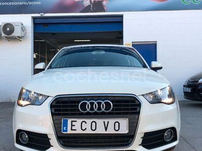 Blanco Usado 2012 Audi A1 Sportback Attraction Utilitario | 10.990 € (Precio justo)