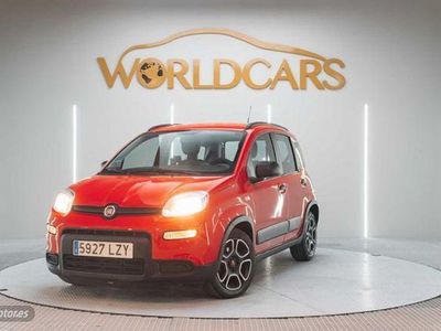 Usado Fiat Panda 69 CV (50 kW) 2022 Rojo Berlina