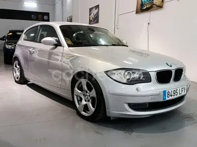 Usado BMW 123 Sport Line 204 CV (150 kW) 2008 Gris / plata Utilitario