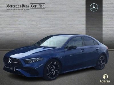 Usado Mercedes A200 AMG line 150 CV (110 kW) 2025 Azul Berlina