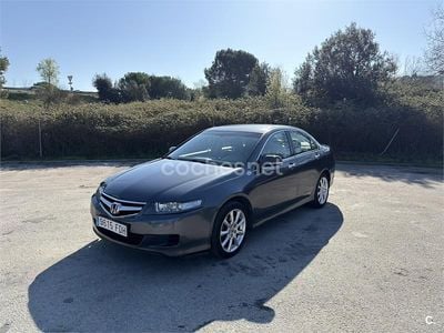 Usado Honda Accord Sport 140 CV (102 kW) 2007 Gris / plata Berlina