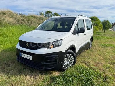Usado Peugeot Rifter Access 75 CV (55 kW) 2019 Blanco Monovolumen