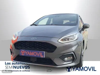 Usado Ford Fiesta ST-Line 125 CV (91 kW) 2018 Gris Utilitario