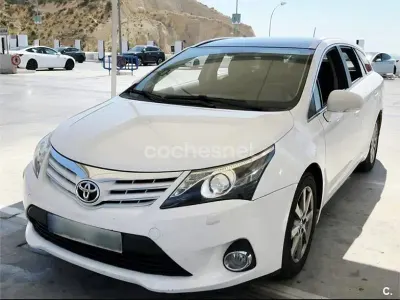 Usado Toyota Avensis