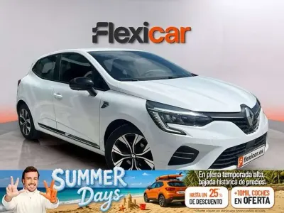 Usado Renault Clio SE 67 CV (49 kW) 2022 Blanco Utilitario