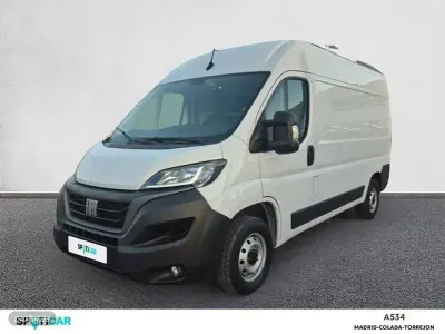 Usado Fiat Ducato 140 CV (102 kW) 2023 Blanco Van