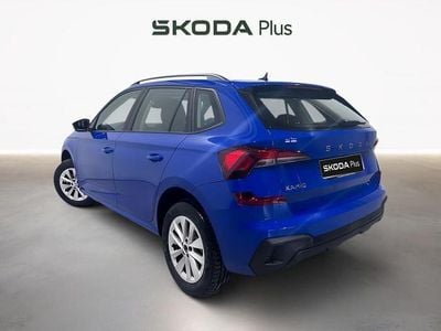 Usado Skoda Kamiq Essence 95 CV (69 kW) 2024 Azul SUV
