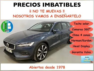 Usado Volvo V60 CC Ultimate 197 CV (144 kW) 2023 Azul Familiar