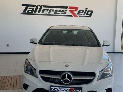Usado Mercedes CLA200 AMG line 136 CV (100 kW) 2015 Blanco Berlina