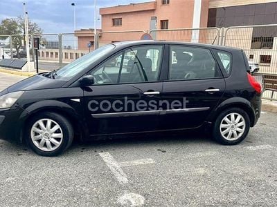 Usado Renault Scénic II 105 CV (77 kW) 2007 Negro Monovolumen
