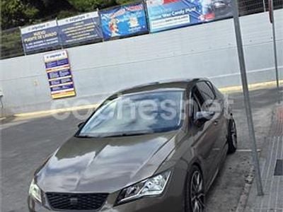 Usado Seat Leon CONNECT 110 CV (80 kW) 2016 Marrón Berlina