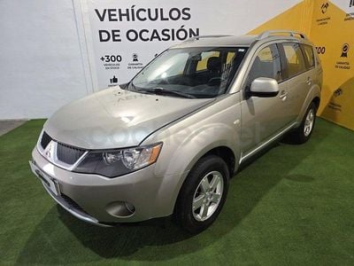 Usado Mitsubishi Outlander 140 CV (102 kW) 2009 Beige SUV