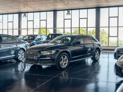 Usado Audi A6 Allroad 218 CV (160 kW) 2015 Azul Familiar