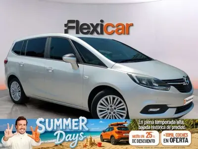Usado Opel Zafira Excellence 135 CV (99 kW) 2018 Gris Monovolumen