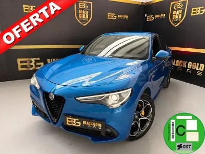 Usado Alfa Romeo Stelvio Veloce 210 CV (154 kW) 2022 Azul SUV