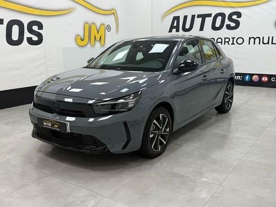 Gris / plata Usado 2024 Opel Corsa S Berlina | 16.500 € (Un poco caro)