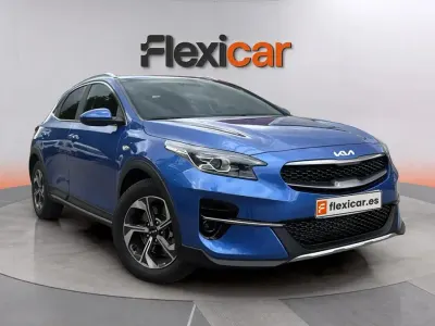 Usado Kia XCeed 120 HP (88 kW) 2022 Azul SUV