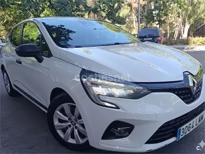 Usado Renault Clio V Business 100 CV (73 kW) 2021 Blanco Berlina