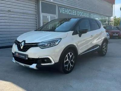 Usado Renault Captur Zen 150 CV (110 kW) 2019 Beige SUV