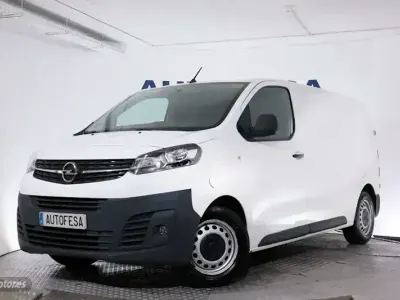 Usado Opel Vivaro-e Combi 100 kW (136 CV) 2022 Blanco Van