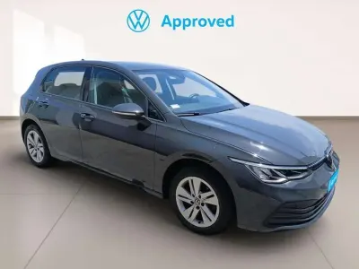 Usado VW Golf VIII 116 CV (85 kW) 2022 Gris Utilitario