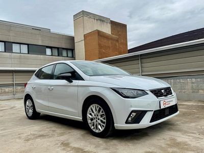 Usado Seat Ibiza FR 115 CV (84 kW) 2024 Blanco nevada Utilitario
