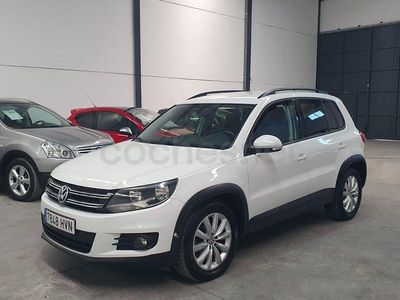 Usado VW Tiguan 140 CV (102 kW) 2014 Blanco SUV