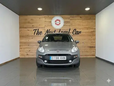 Usado Fiat Punto Evo Dynamic 95 CV (69 kW) 2012 Beige Utilitario