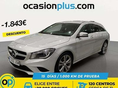 Usado Mercedes CLA200 Shooting Brake Urban 136 CV (100 kW) 2016 Plateado Familiar