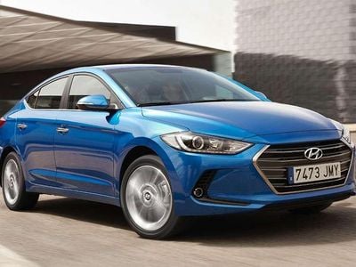 Usado Hyundai Elantra 135 CV (99 kW) 2017 Gris Utilitario