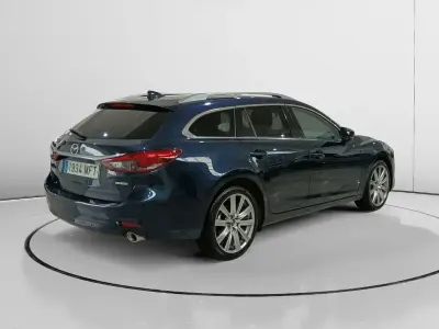 Usado Mazda 6 145 CV (106 kW) 2023 Negro Familiar
