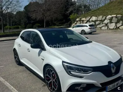 Usado Renault Mégane IV Trophy 300 CV (220 kW) 2023 Blanco Berlina