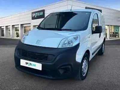 Usado Fiat Fiorino 95 CV (69 kW) 2024 Blanco Monovolumen