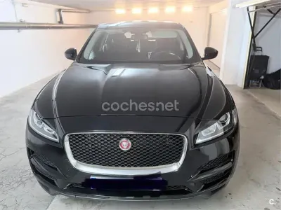 Usado Jaguar F-Pace Pure 180 CV (132 kW) 2017 Negro SUV