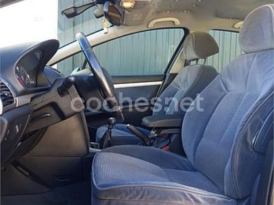 Usado Peugeot 407 Sport 136 CV (100 kW) 2005 Azul Berlina