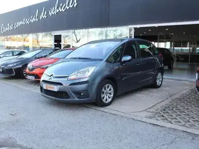 Begagnad Citroën C4