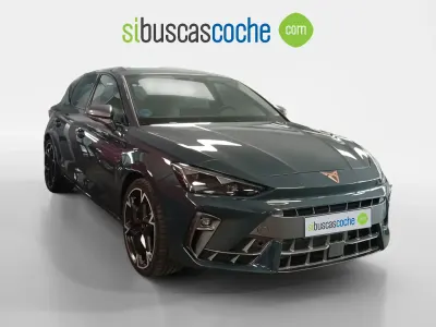Używany Cupra Leon VZ 272 KM (200 kW) 2024 Niebieski