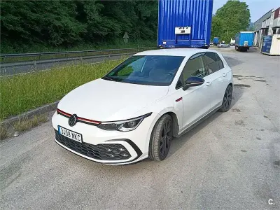 Usado VW Golf VIII GTI 245 CV (180 kW) 2022 Blanco Berlina