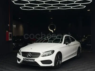 Usado Mercedes C220 170 CV (125 kW) 2018 Blanco Coupe