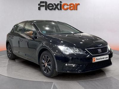 Usado Seat Leon Reference 110 CV (80 kW) 2017 Negro Berlina