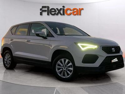 Begagnad Seat Ateca Reference 110 HK (80 kW) 2023 Vit SUV
