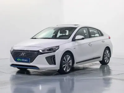 Usado Hyundai Ioniq 141 CV (103 kW) 2016 Blanco Utilitario