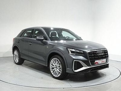 Usado Audi Q2 Black Edition 116 CV (85 kW) 2025 Gris SUV
