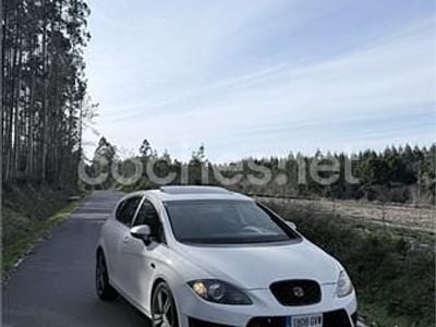 Usado Seat Leon FR 170 CV (125 kW) 2010 Blanco Utilitario
