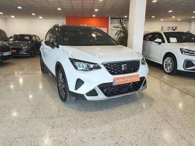 Usado Seat Arona 116 CV (85 kW) 2025 Blanco SUV
