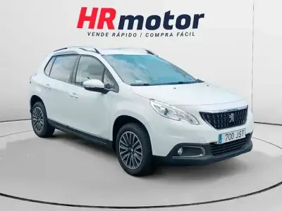 Usado Peugeot 2008 Active 110 CV (80 kW) 2016 Blanco SUV