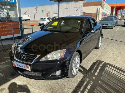 Usado Lexus IS220d Luxury Line 177 CV (130 kW) 2010 Azul Berlina